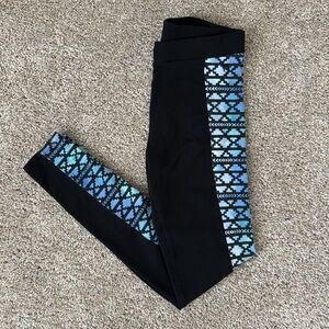 Victoria’s Secret PINK Aztec Leggings